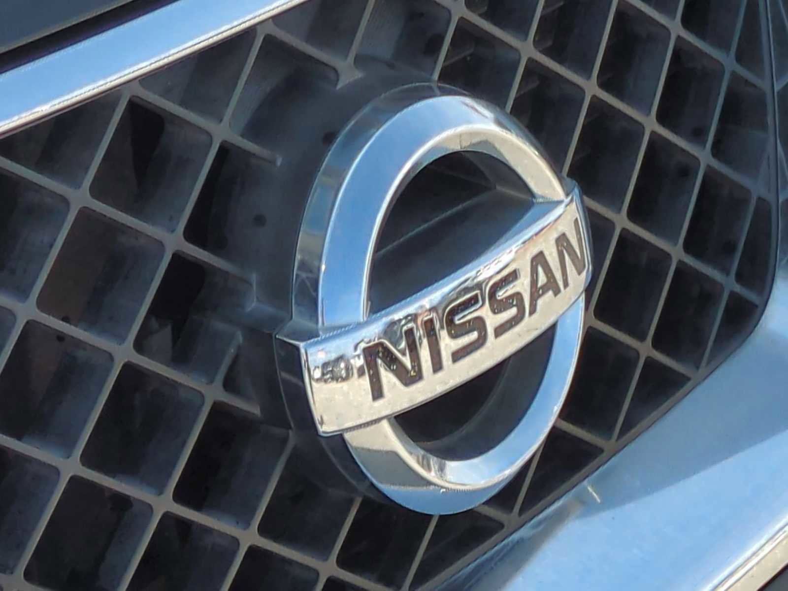 Used 2012 Nissan Pathfinder SV image 29