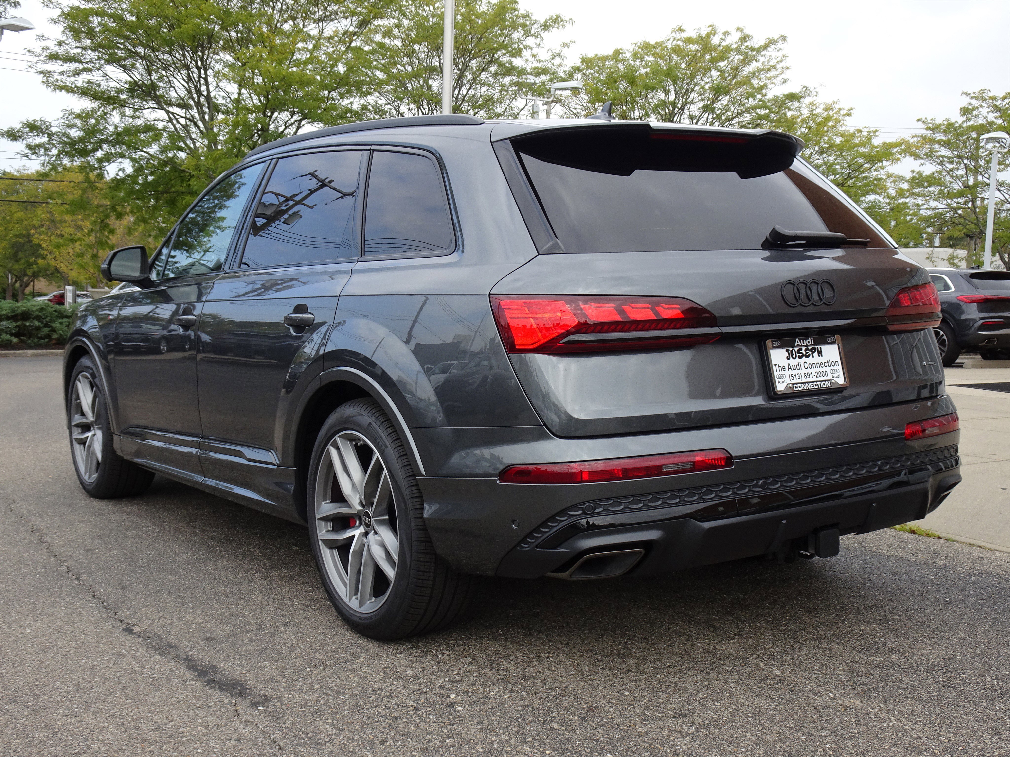 New 2026 Audi Q7 3.0T Prestige image 3