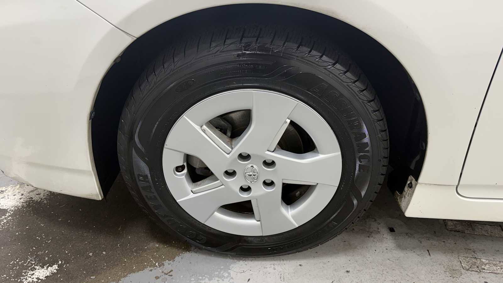 Used 2010 Toyota Prius Two image 10