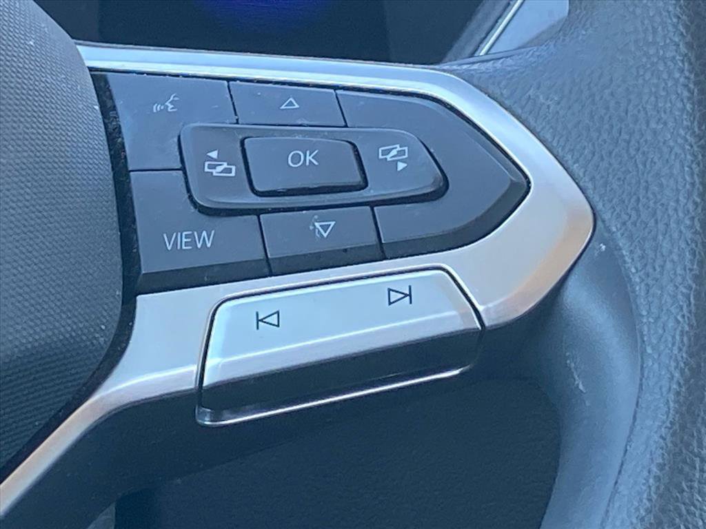 Certified 2022 Volkswagen Tiguan S image 8