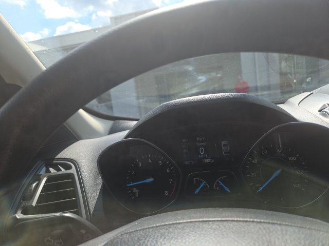 Used 2019 Ford Escape SE FWD image 22