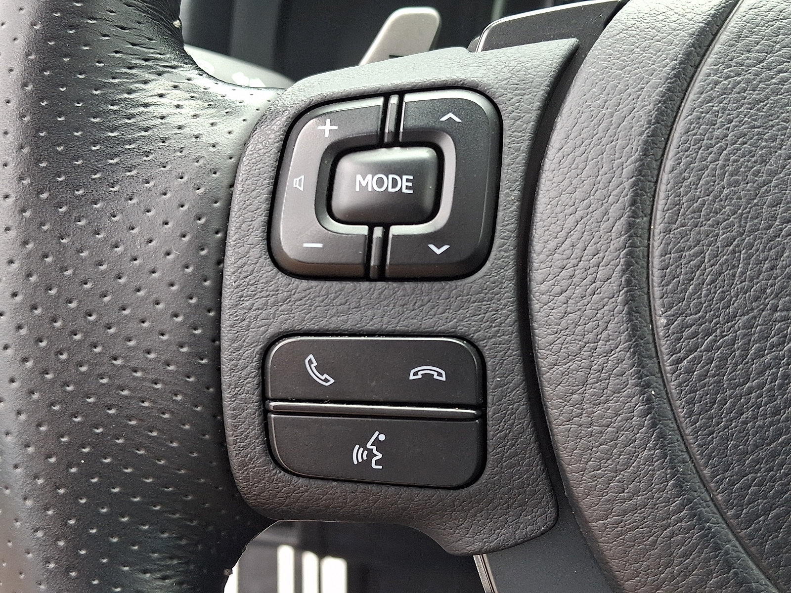 Certified 2025 Lexus IS 350 F Sport AWD/4WD image 22