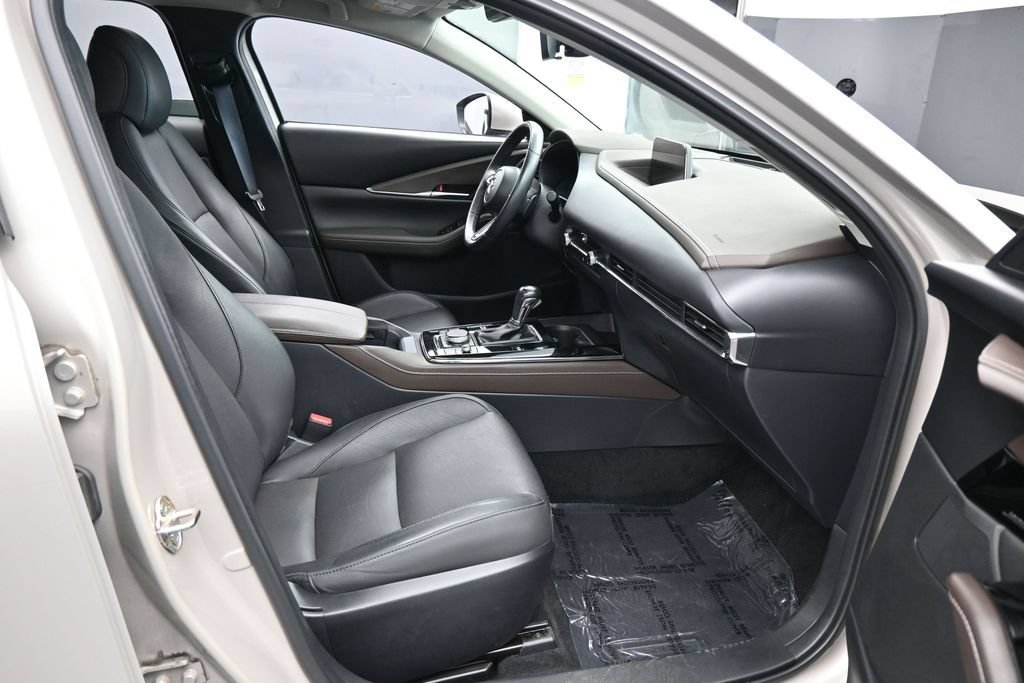 Used 2023 MAZDA CX-30 AWD 2.5 S w/ Premium Package image 40