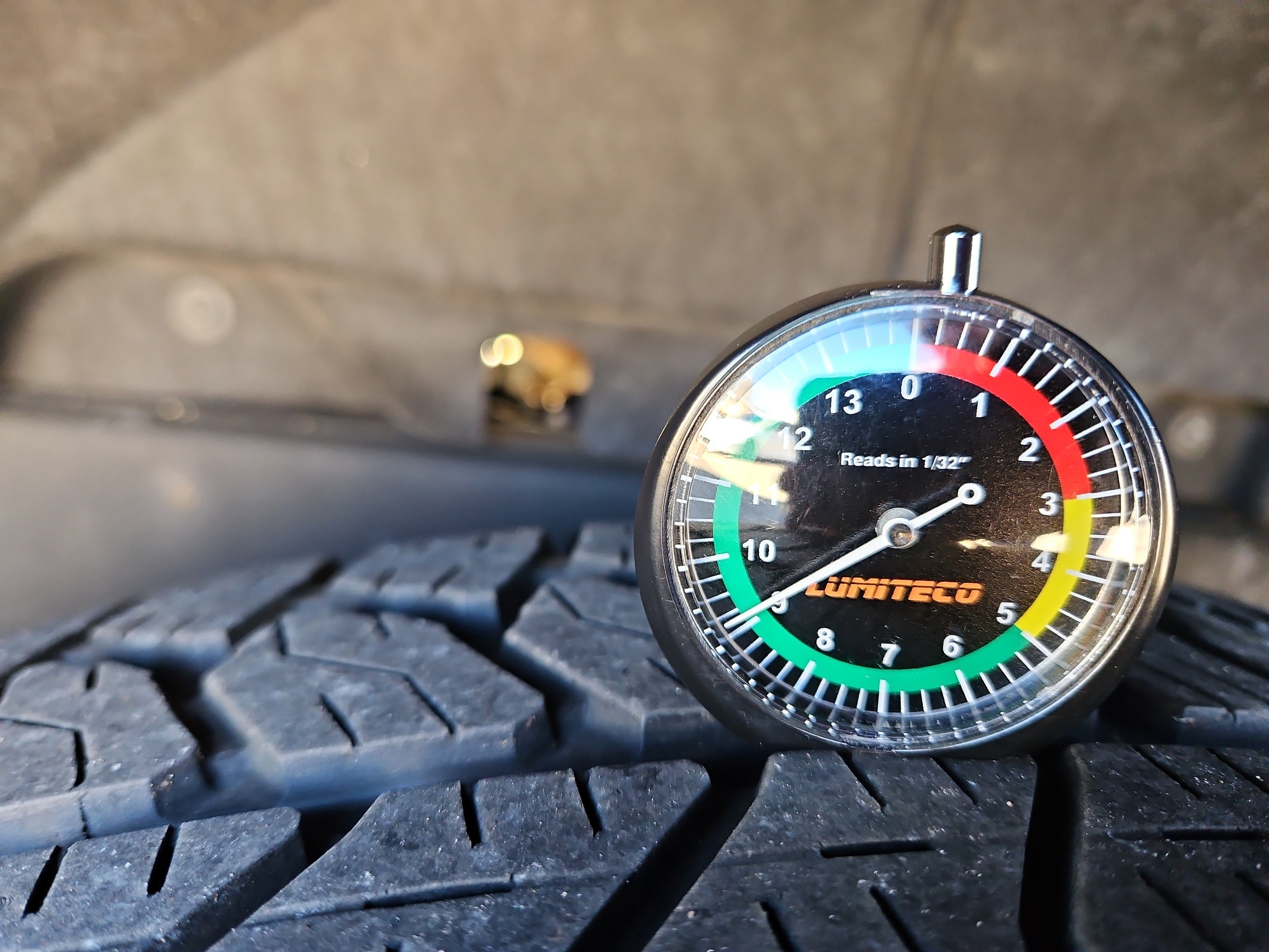 Used 2024 GMC Canyon AT4 w/ AT4 Premium Package image 24