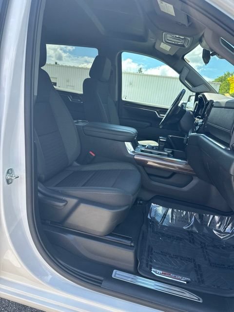 Used 2023 Chevrolet Silverado 1500 RST AWD/4WD image 43