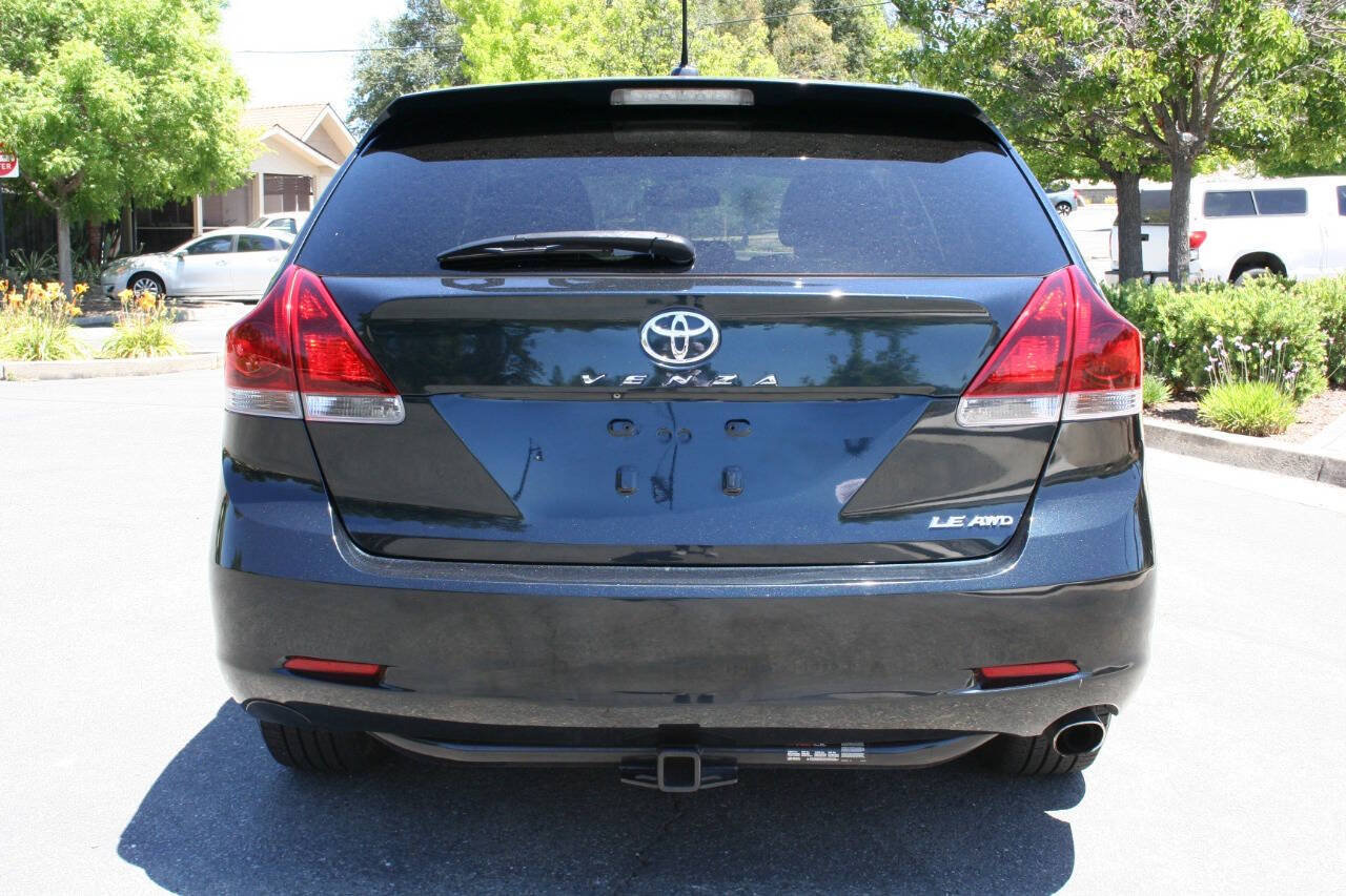 Used 2013 Toyota Venza LE w/ LE Preferred Pkg AWD/4WD image 10