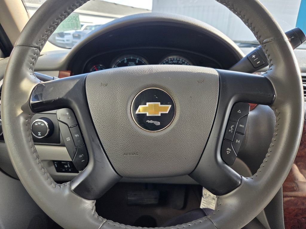 Used 2011 Chevrolet Silverado 2500 LTZ image 5