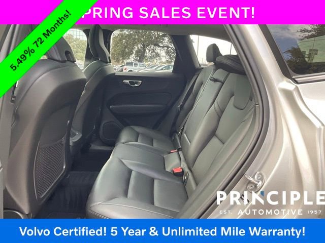 Certified 2025 Volvo XC60 B5 Core image 15