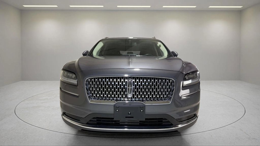 Used 2022 Lincoln Nautilus FWD w/ Premium Package image 17