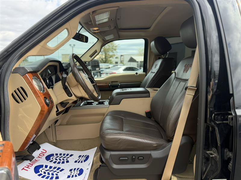 Used 2016 Ford F250 King Ranch w/ King Ranch Package AWD/4WD image 18