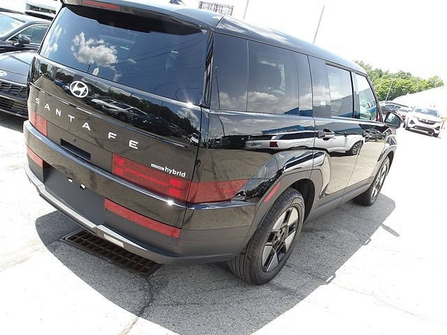 Certified 2026 Hyundai Santa Fe SE AWD/4WD image 7