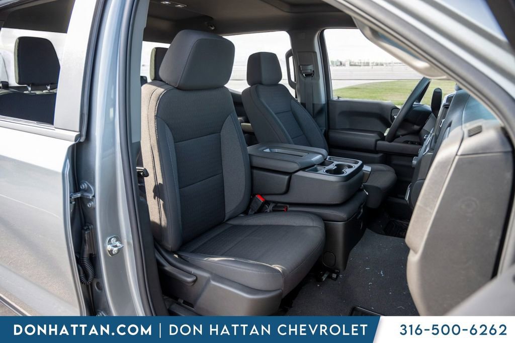 New 2026 Chevrolet Silverado 1500 Custom w/ LPO, Dark Essentials Package image 26