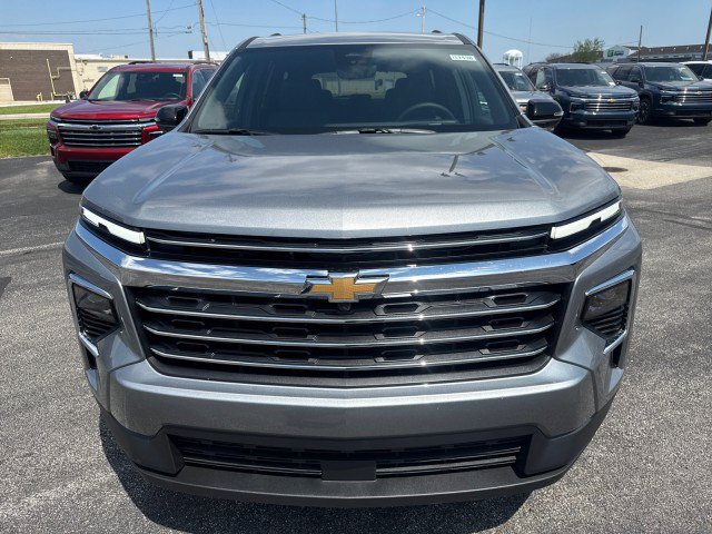 New 2026 Chevrolet Traverse LT w/ Driver Confidence Package FWD image 8
