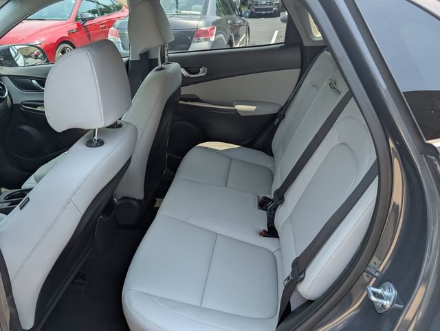 Used 2023 Hyundai Kona Limited w/ Cargo Package AWD/4WD image 9