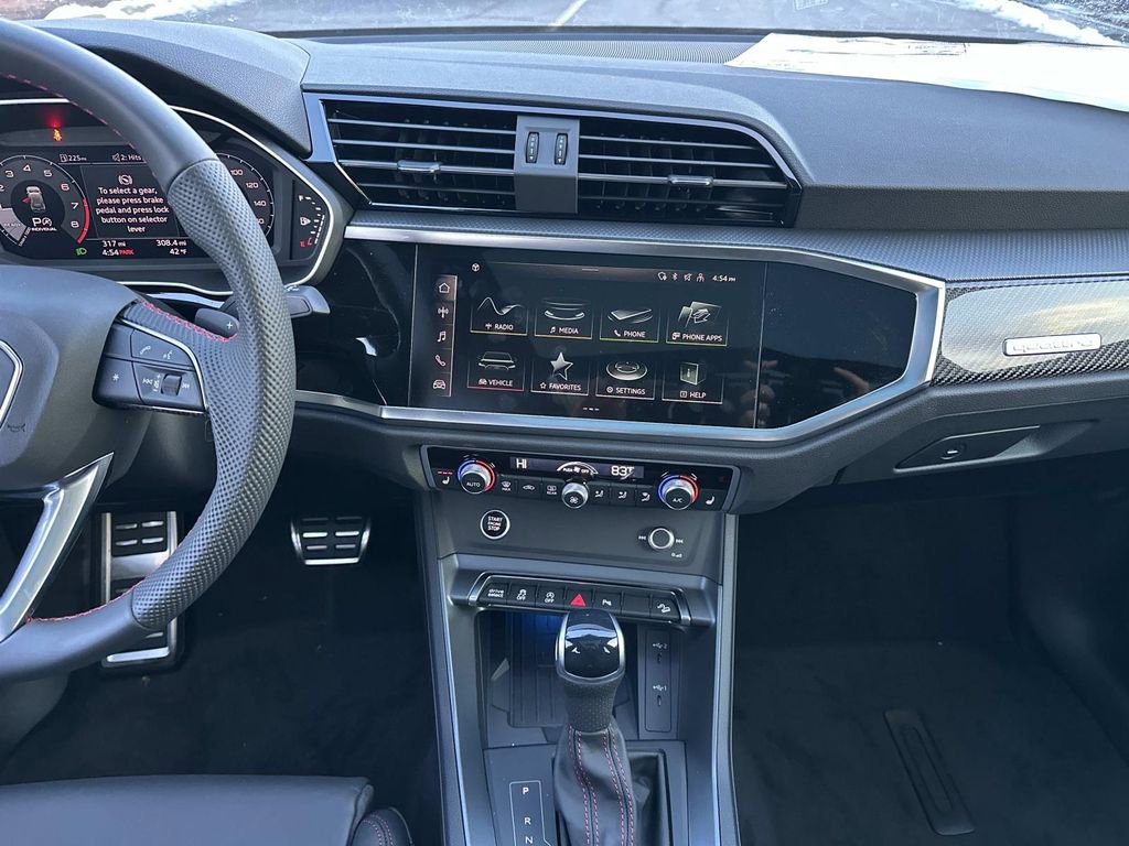 New 2025 Audi Q3 2.0T Premium Plus image 31