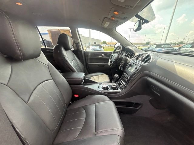 Used 2017 Buick Enclave Leather AWD/4WD image 26