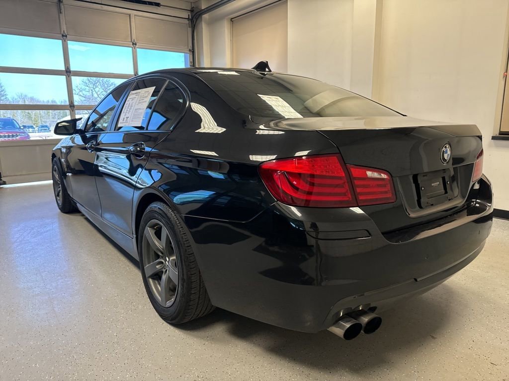 Used 2013 BMW 528i xDrive Sedan AWD/4WD image 3