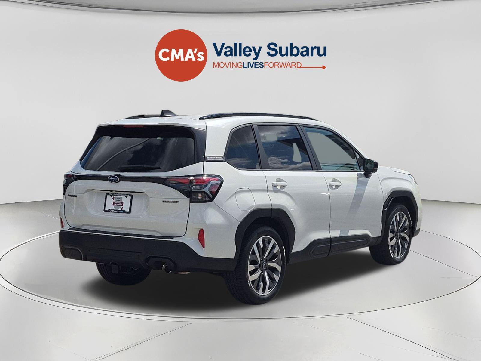 Used 2025 Subaru Forester Touring AWD/4WD image 5
