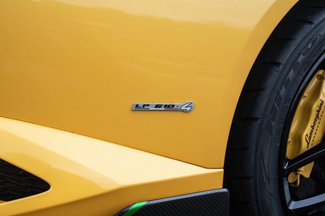 Used 2015 Lamborghini Huracan LP 610-4 image 22