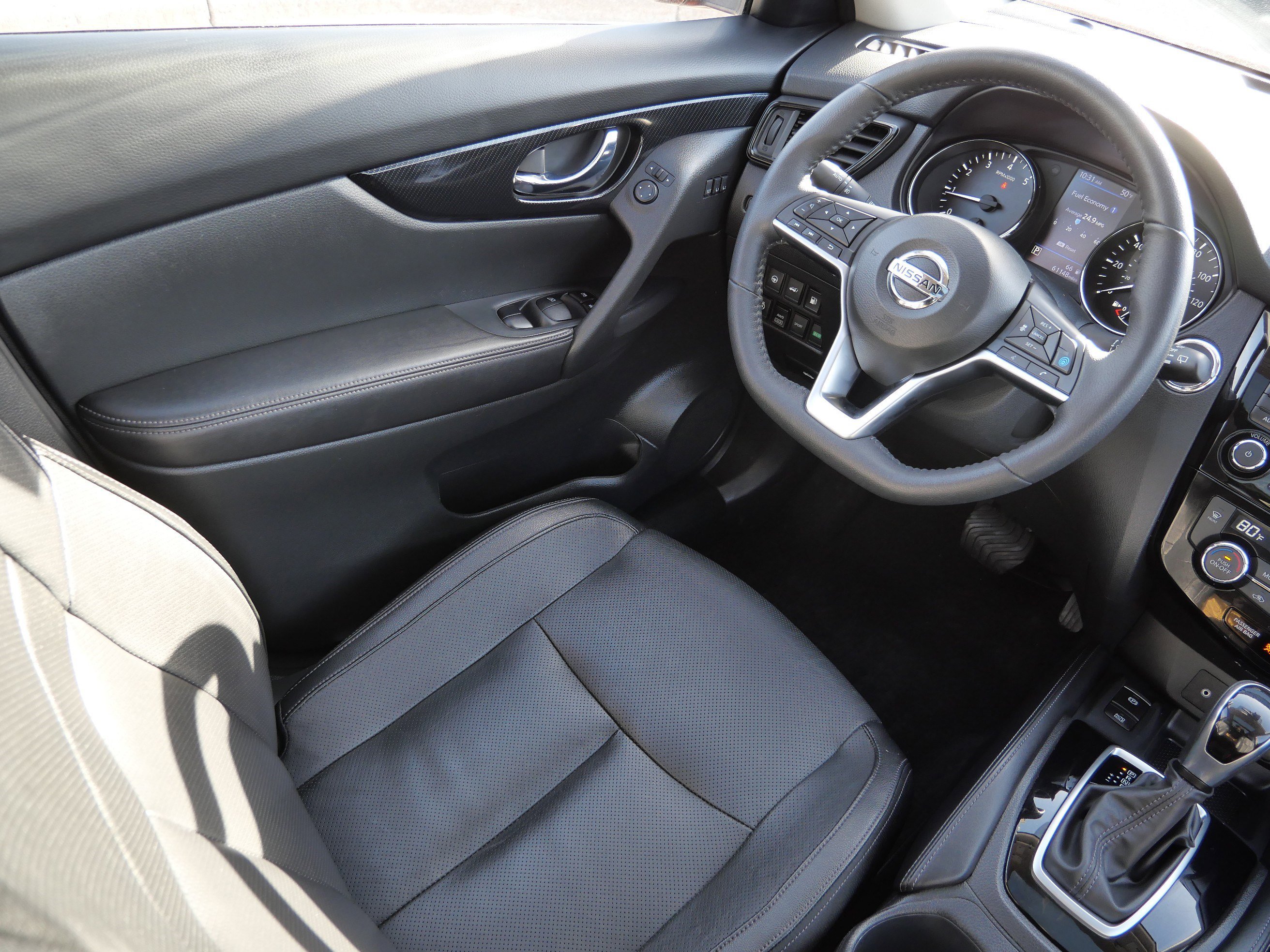 Used 2020 Nissan Rogue SL w/ Premium Package image 9