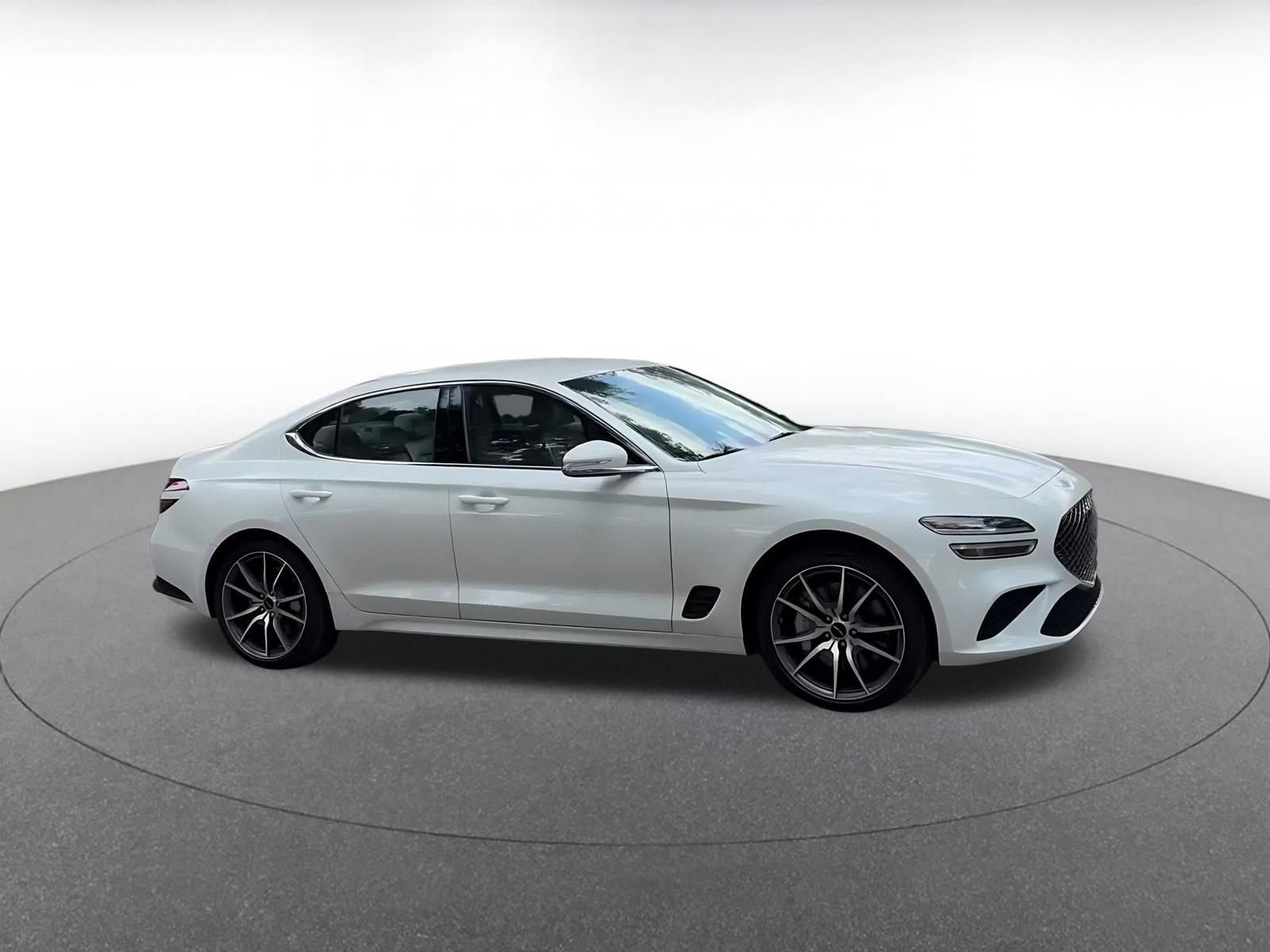 Used 2025 Genesis G70 2.5T AWD/4WD video 2