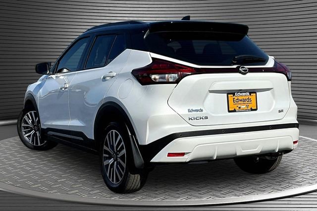 Used 2024 Nissan Kicks SR w/ SR Premium Package FWD image 4