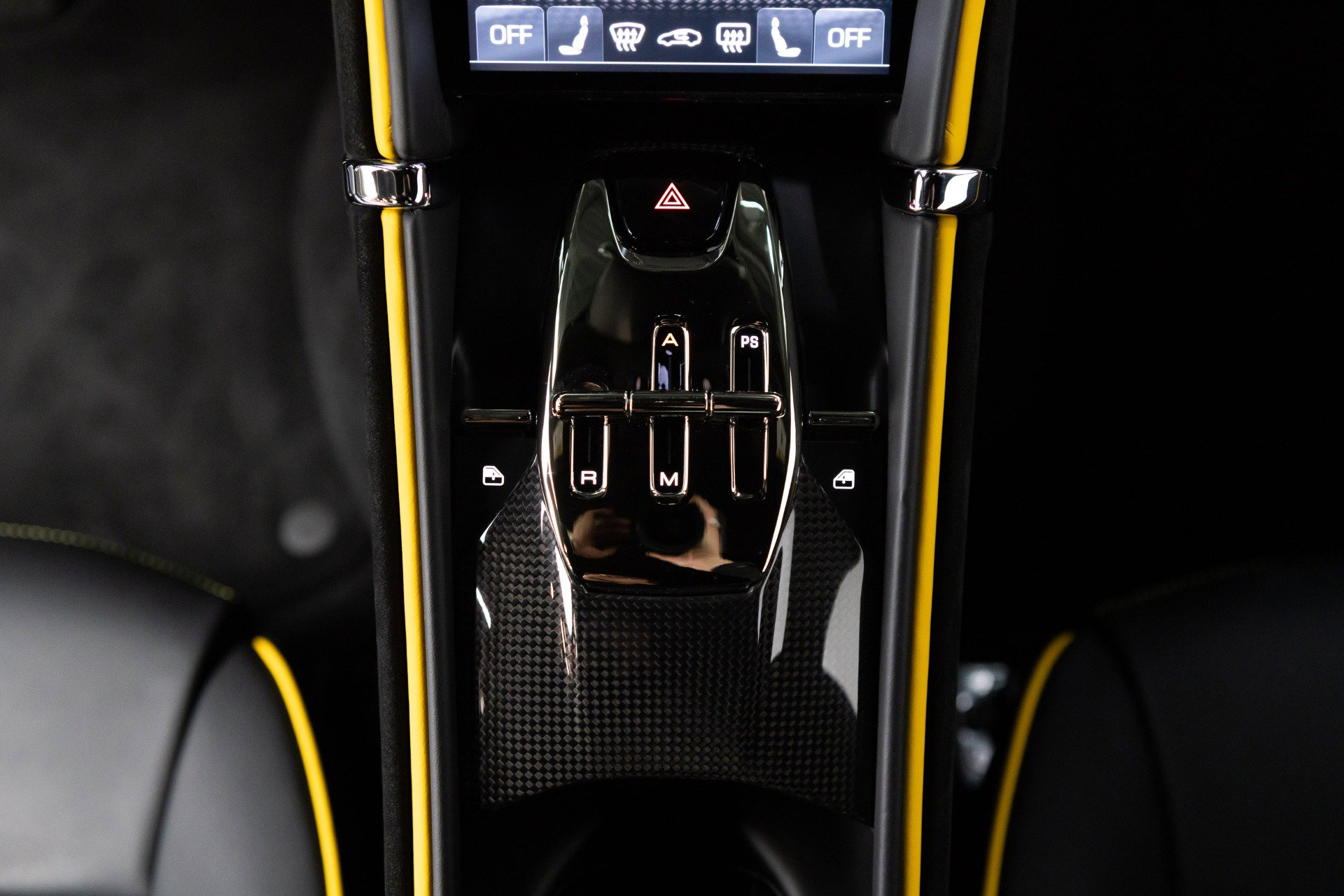 Certified 2022 Ferrari Roma RWD image 83
