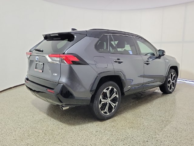 Used 2024 Toyota RAV4 XSE AWD/4WD image 5