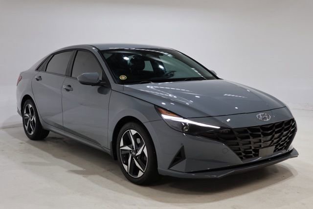 Certified 2023 Hyundai Elantra SEL w/ Convenience Package