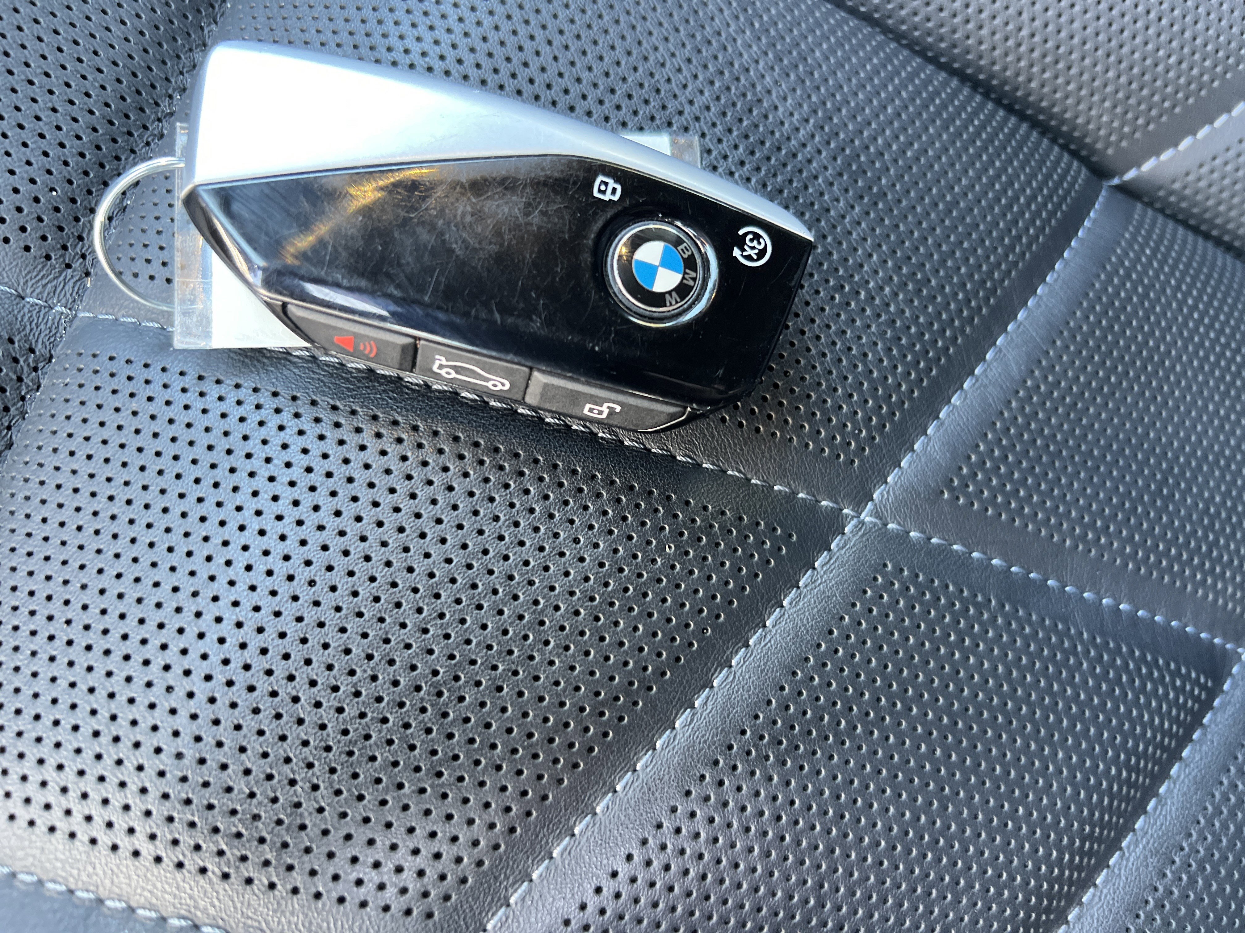 Certified 2024 BMW 760i xDrive AWD/4WD image 36