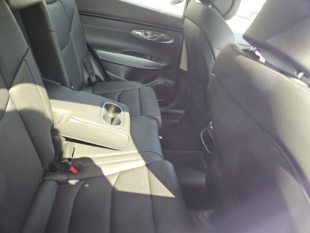 Used 2024 Genesis GV70 2.5T w/ Select Package image 7