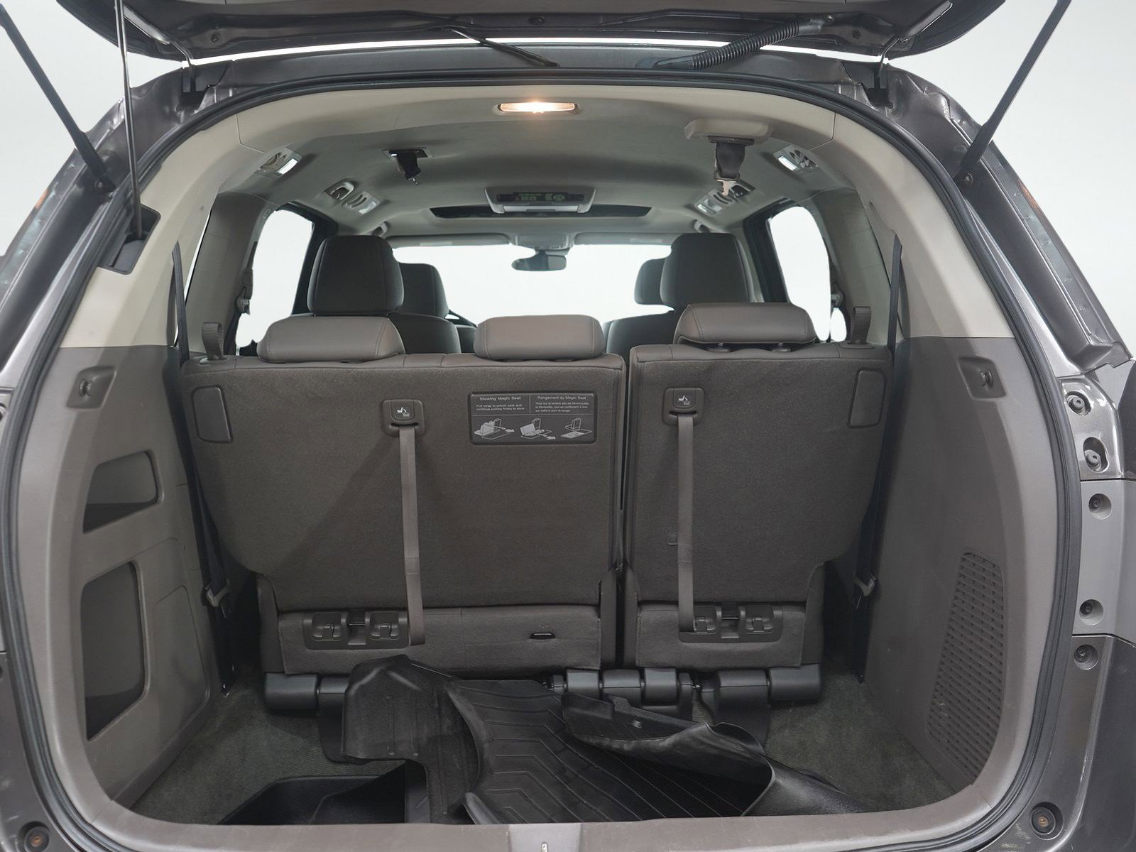 Used 2016 Honda Odyssey EX-L image 8