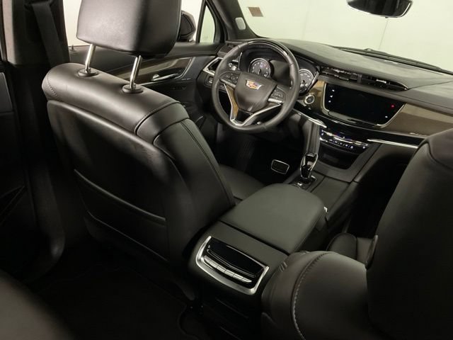 Used 2024 Cadillac XT6 Sport w/ Platinum Package AWD/4WD image 30