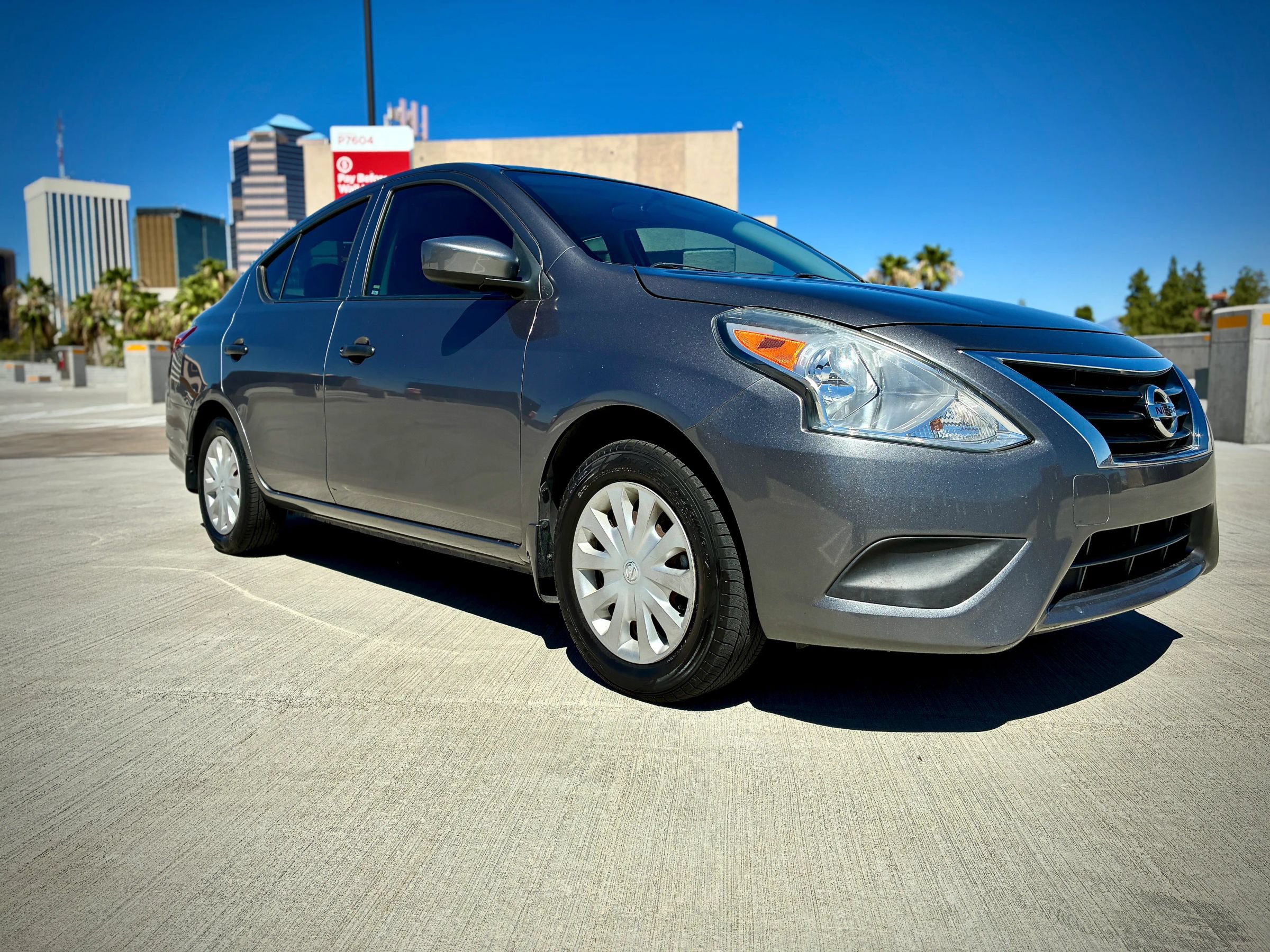 Used 2018 Nissan Versa S FWD image 14