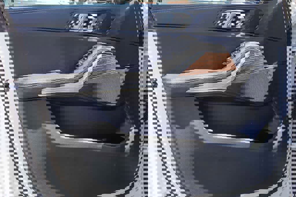 Used 2020 BMW X5 sDrive40i RWD image 17