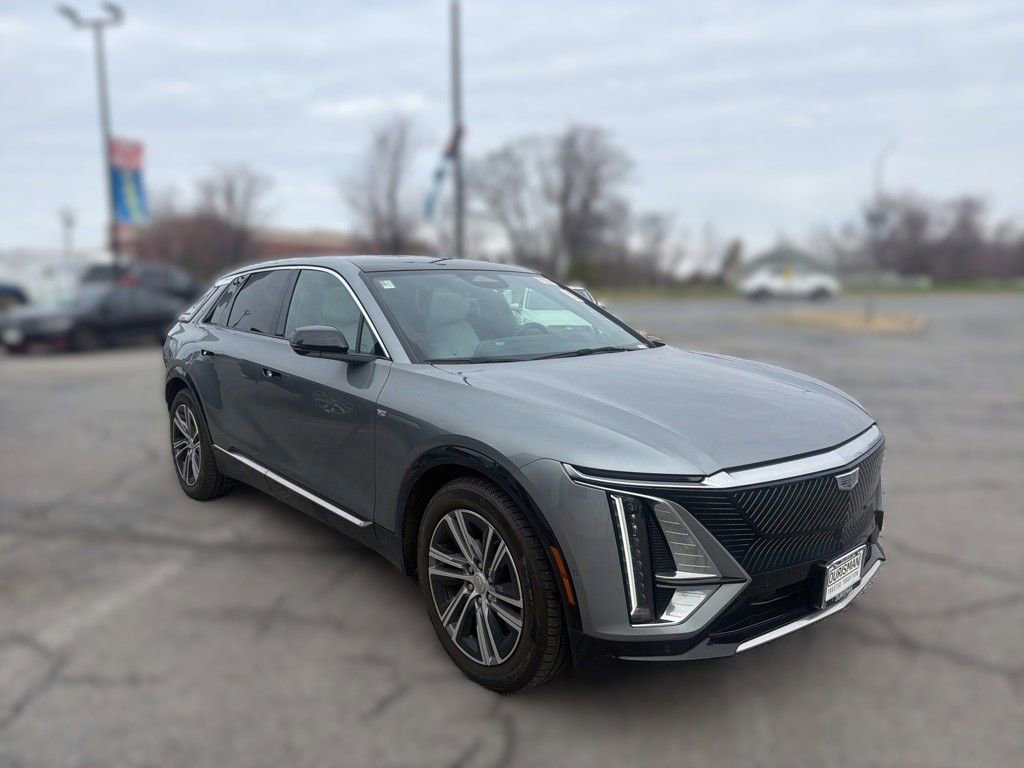 Used 2024 Cadillac Lyriq Luxury