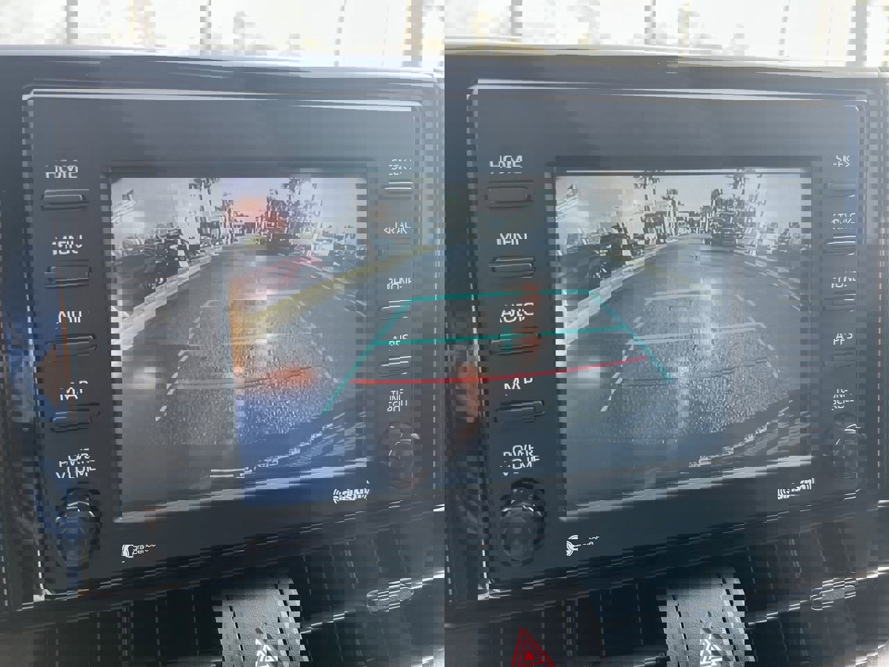 Used 2021 Toyota RAV4 XLE image 25