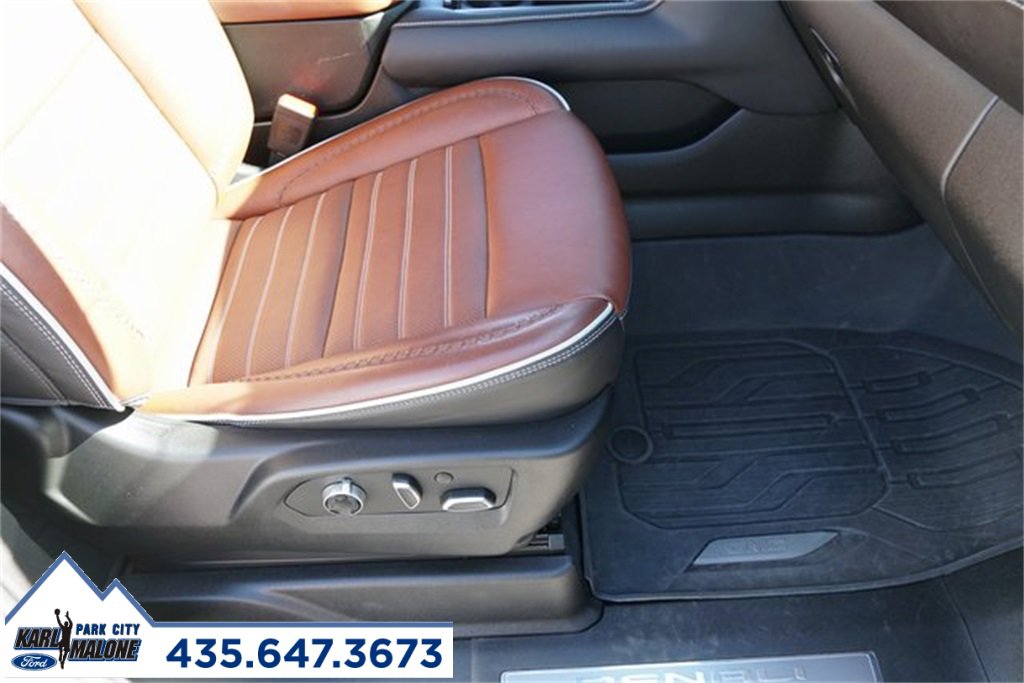 Used 2024 GMC Yukon Denali Ultimate image 41