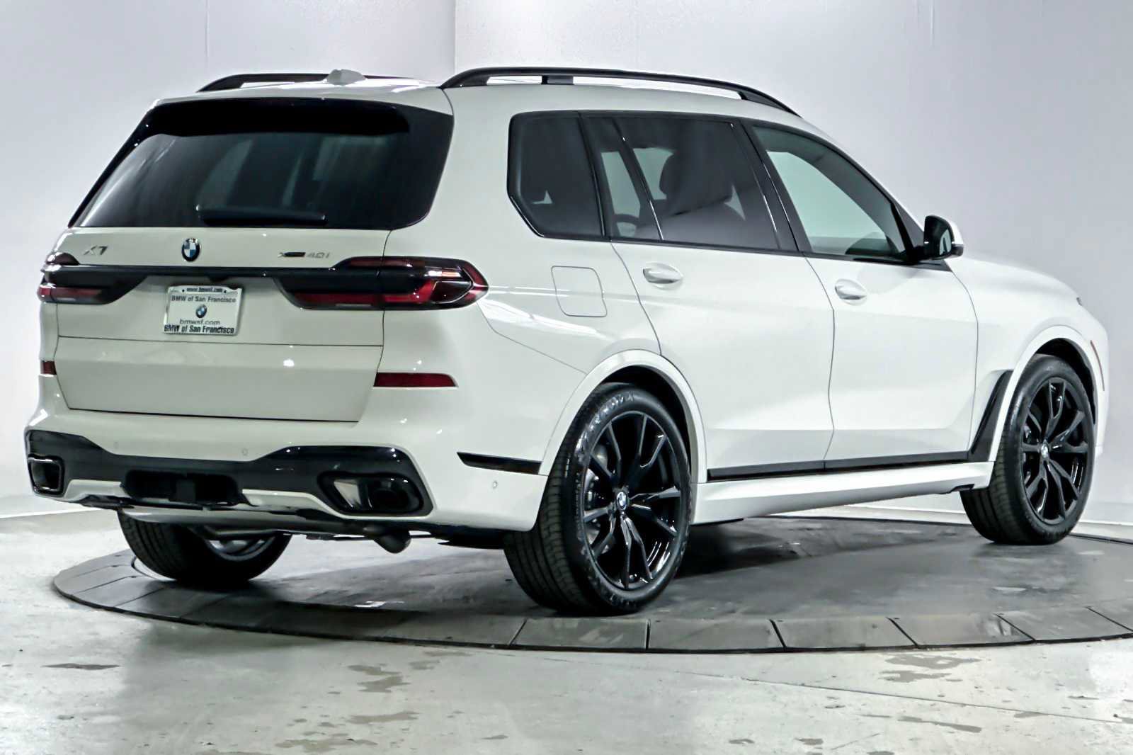 New 2026 BMW X7 xDrive40i w/ M Sport Package image 2