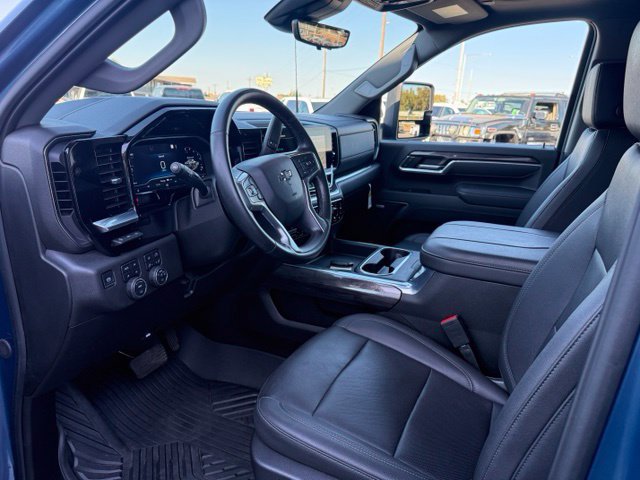Used 2025 Chevrolet Silverado 2500 LTZ w/ Trail Boss Package AWD/4WD image 19