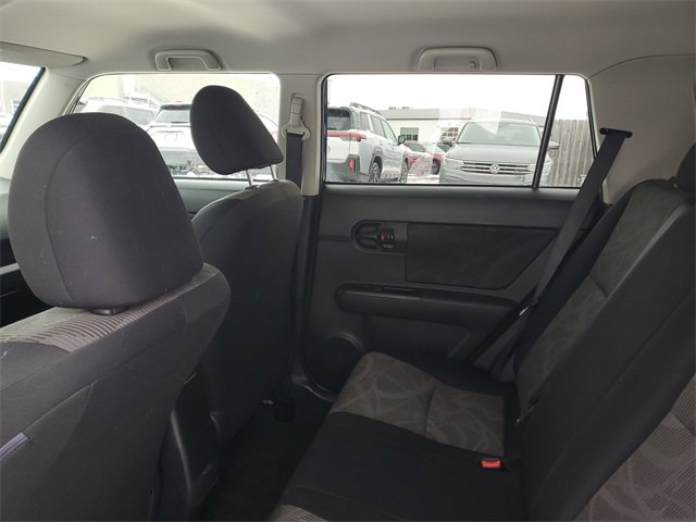 Used 2015 Scion xB image 8