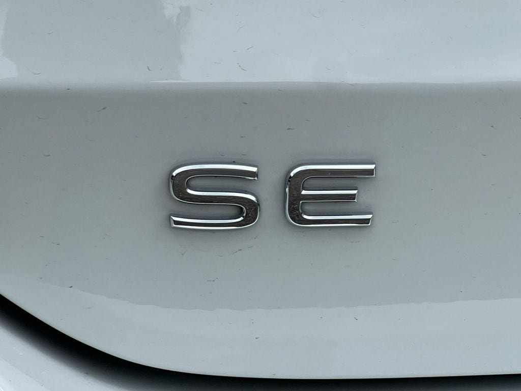 New 2026 Volkswagen Taos SE AWD/4WD image 10