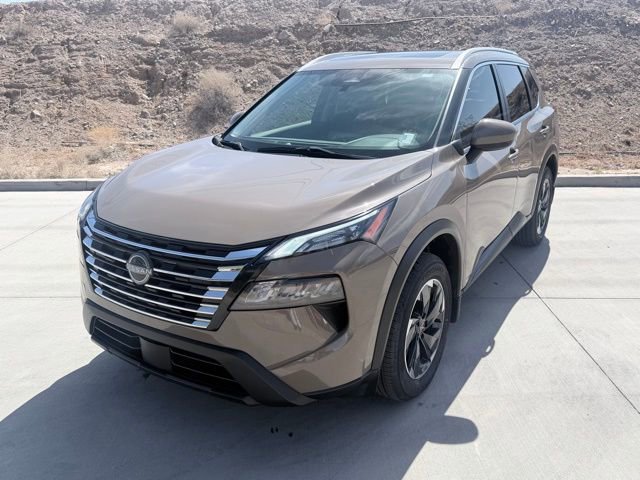 Certified 2024 Nissan Rogue SV w/ SV Premium Package FWD image 1