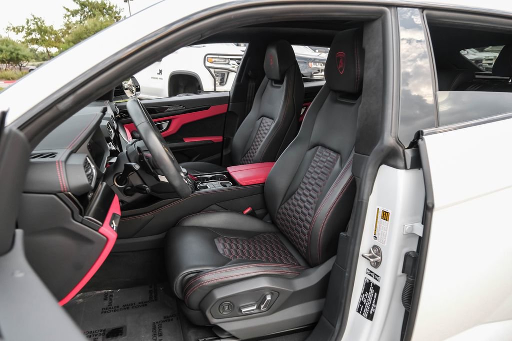 Used 2022 Lamborghini Urus AWD/4WD image 41