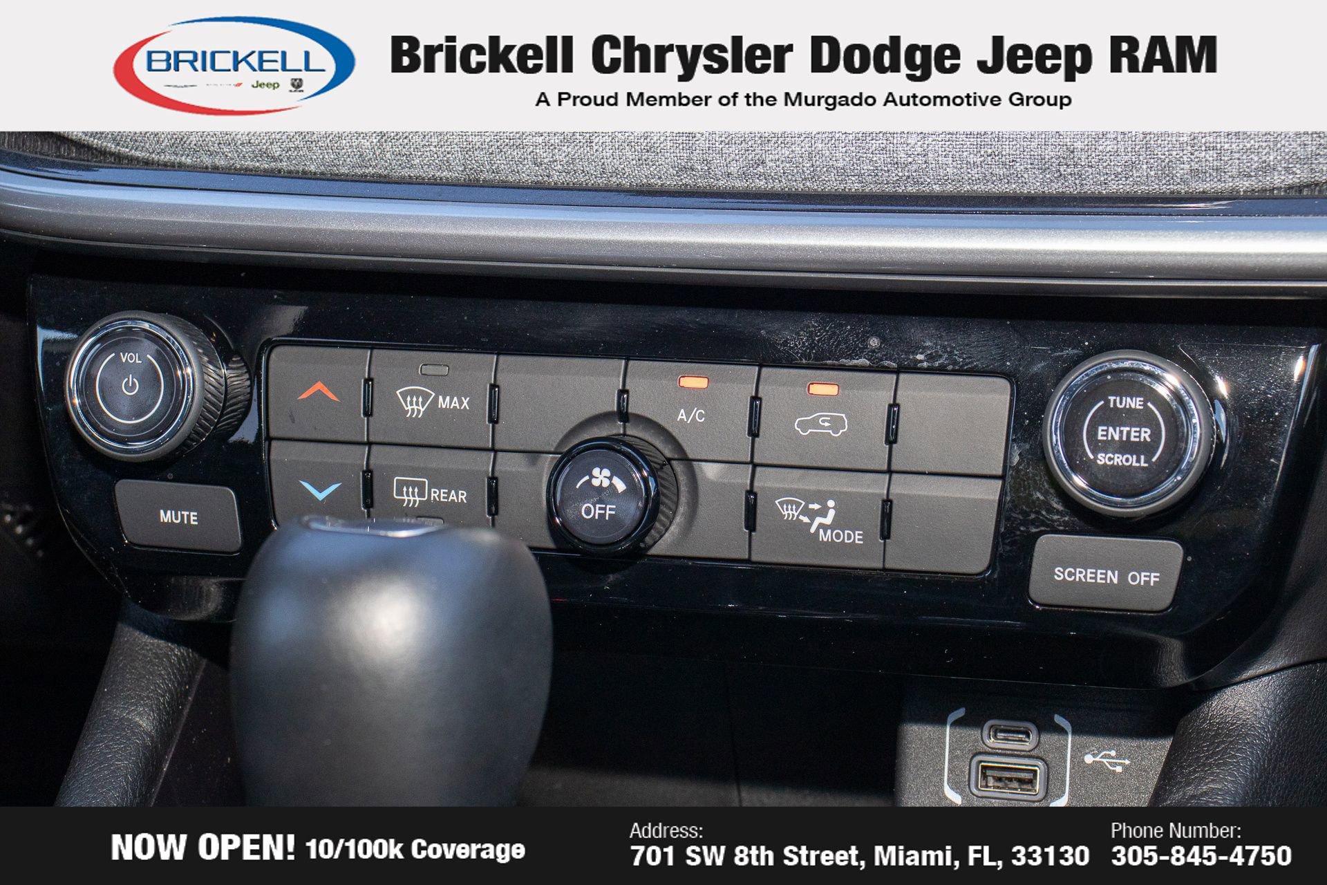 Used 2025 Jeep Compass Latitude image 22