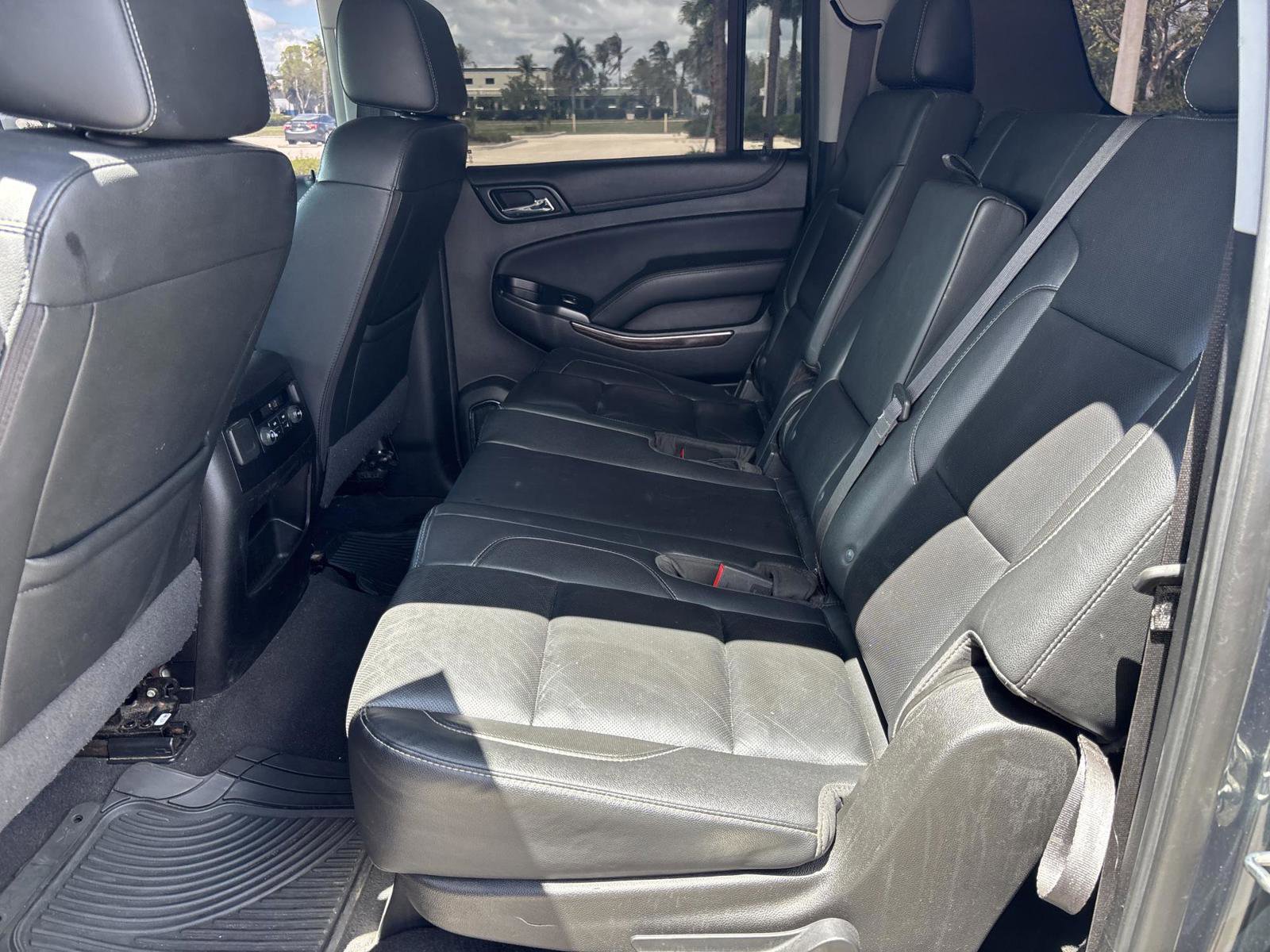 Used 2019 GMC Yukon XL SLT image 17