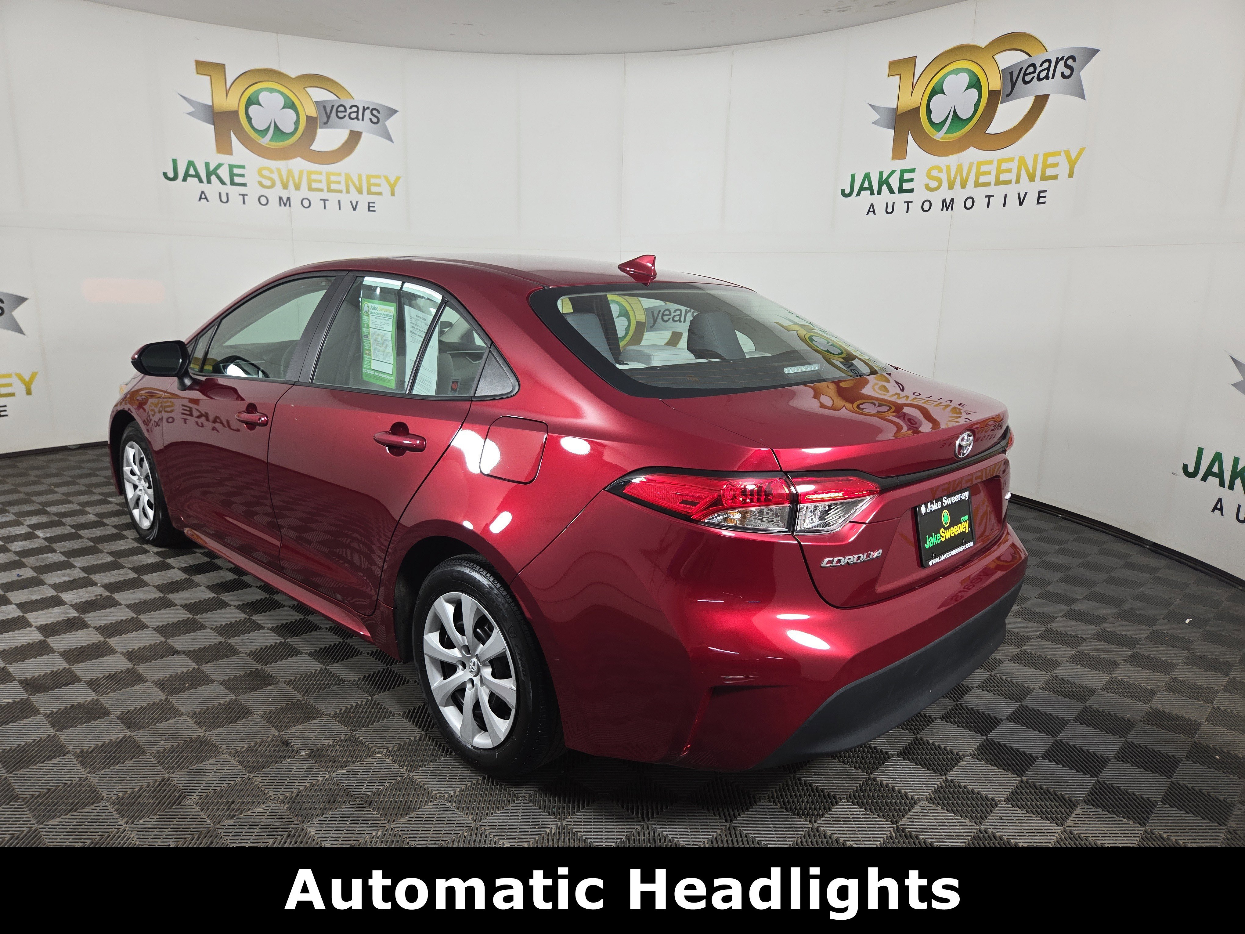 Used 2024 Toyota Corolla LE image 6