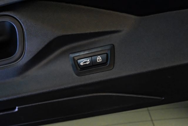 Used 2021 BMW ALPINA XB7 AWD/4WD image 70