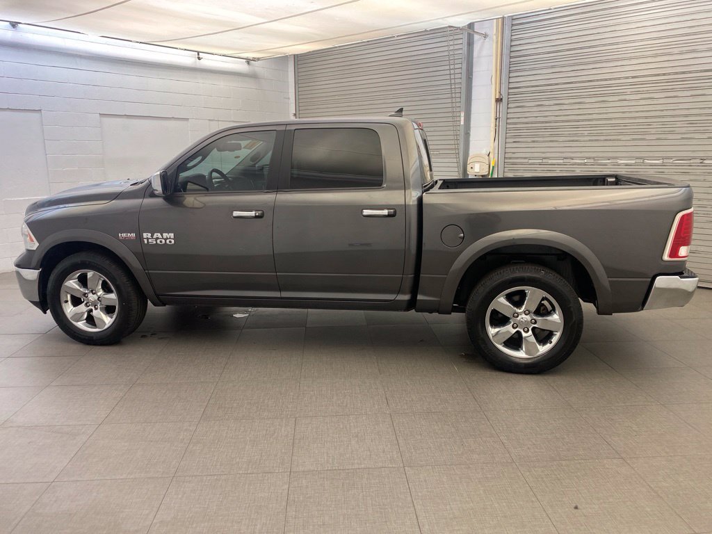 Used 2017 RAM 1500 Laramie AWD/4WD image 7