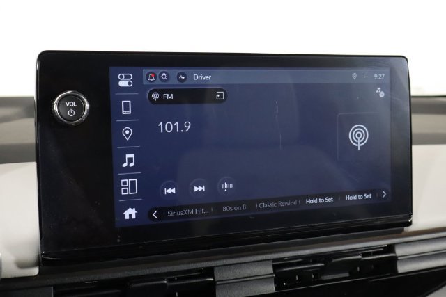 Used 2025 Honda Prologue Touring image 32
